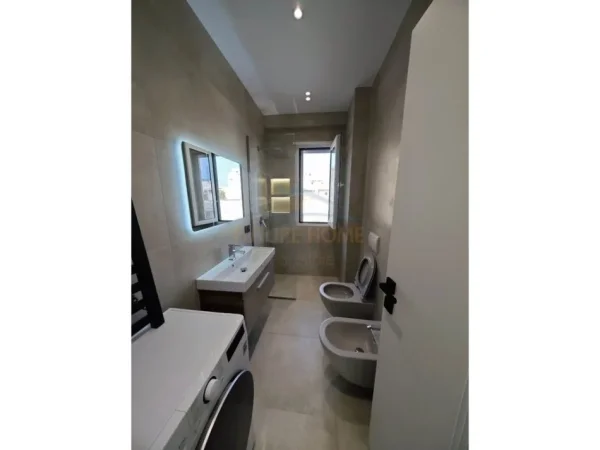 Durres, shitet apartament 2+1 Kati 5, 217 m² (Durres)