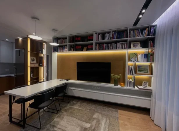 Tirane, jepet me qera apartament 2+1+Ballkon Kati 4, 100 m² 1200 euro te Radissoni