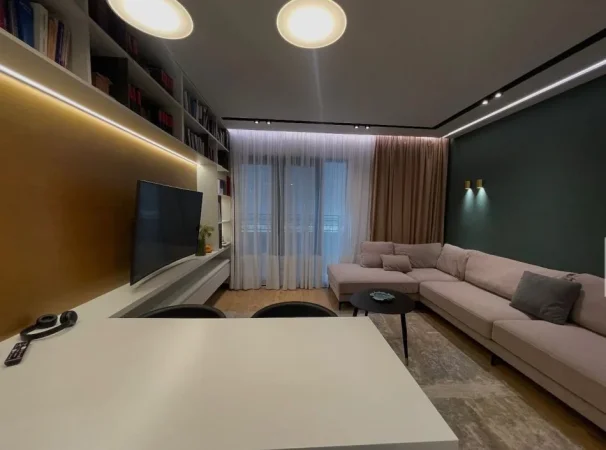 Tirane, jepet me qera apartament 2+1+Ballkon Kati 4, 100 m² 1200 euro te Radissoni