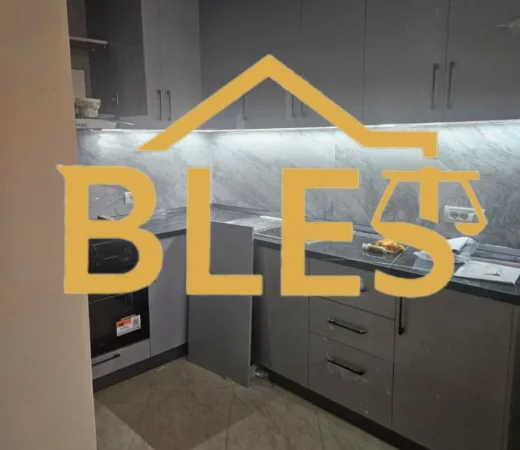 Tirane, jepet me qera apartament 2+1 Kati 7, 350 € (Vasil Tromara)