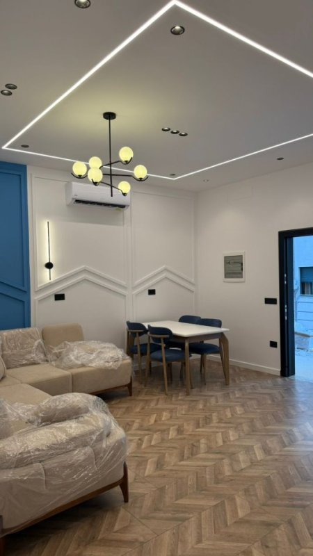 Tirane, jepet me qera apartament 2+1 Kati 2, 80 m² 800 € (kodra diellit)