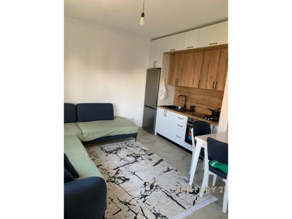 Kavaje, shitet apartament 1+1 Kati 3, 64 m² 97.000 € (Shkembi i Kavajes)