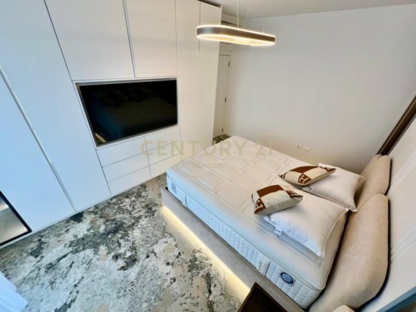 Tirane, jepet me qera apartament 1+1 Kati 3, 77 m² 1.200 € (Parku Liqenit Artificial)