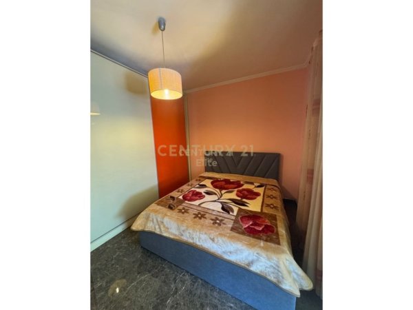 Tirane, jepet me qera apartament 2+1+Ballkon Kati 2, 91 m² 600 € (Kodra e Diellit)