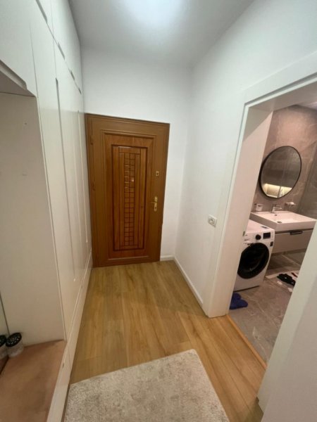 Tirane, jepet me qera apartament 2+1 , 92 m² 147.000 € 