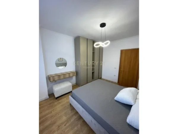 Tirane, shes apartament 1+1 Kati 8, 63 m² 109.000 € (Astir)