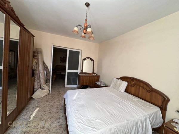 Tirane, jepet me qera apartament 3+1 Kati 4, 114 m² 600 € (Shkolla Emin Duraku)