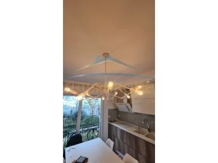 Tirane, shitet apartament 3+1 Kati 3, 149 m² 330.000 € 