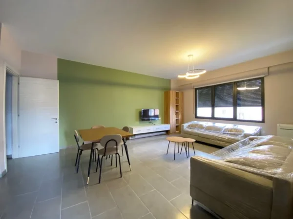 Tirane, jepet me qera apartament 2+1+Ballkon Kati 2, 97 m² 70.000 € (Rruga e Zallit)