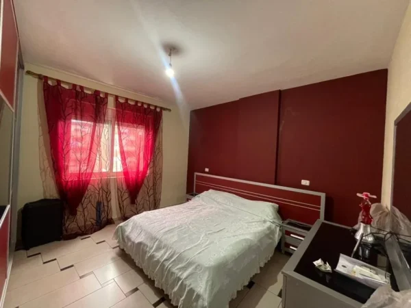 Tirane, jap me qera apartament 1+1 Kati 3, 80 m² 450 € 