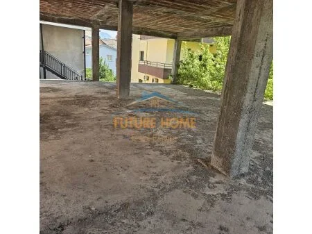 Tirane, shitet Vile , 371 m² 530.000 € 