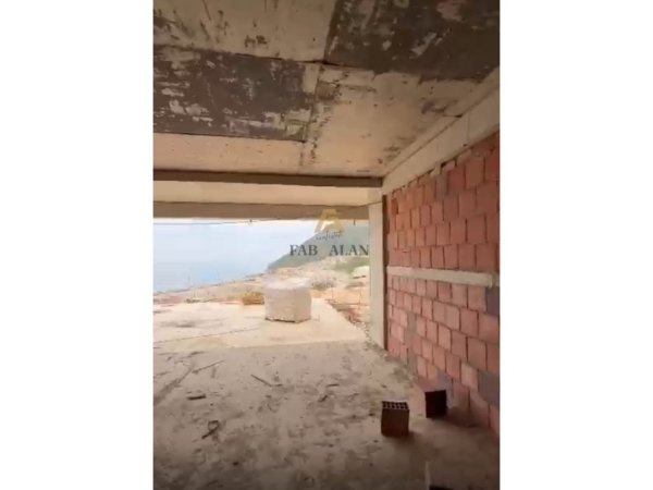 Dhermi - Palase, shitet apartament 1+1 Kati 2, 95 m² 432.680 € (Palase)