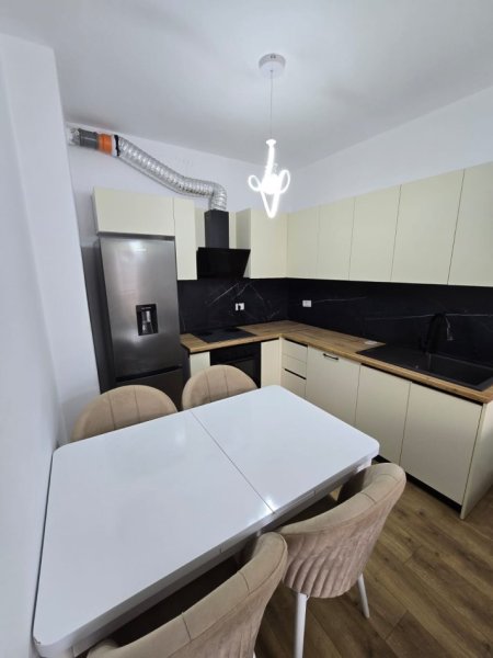 Tirane, shitet apartament 2+1 , 78 m² 160.000 € 