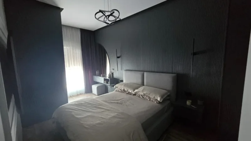 Tirane, shitet apartament 1+1 , 78 m² 160.000 €