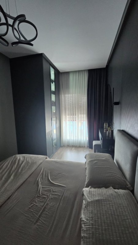 Tirane, shitet apartament 1+1 , 78 m² 160.000 €