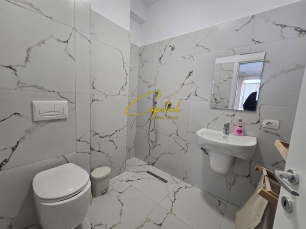 Tirane, jepet me qera apartament 2+1 Kati 4, 105 m² 600 € (ASTIR)