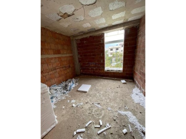 Tirane, shitet apartament 1+1 Kati 1, 65 m² 90.000 € (Ali Demi)