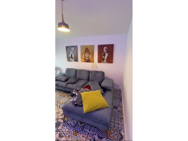 Qerret, shitet apartament 1+1 Kati 1, 54 m² 130.000 € (Qerret, Kavaje)