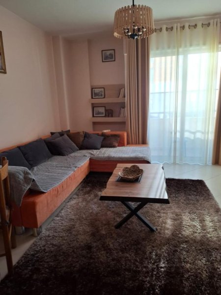 Tirane, jepet me qera apartament 2+1+2 Kati 7, 110 m² 800 € (Optika Roma, Pazari i Ri)