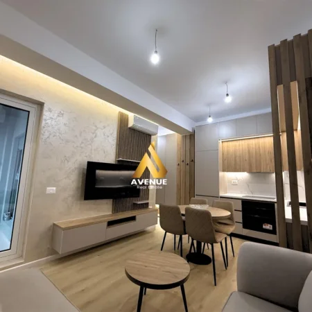 Tirane, jepet me qera apartament 1+1+Ballkon Kati 7, 68 m² 500 € (pasho hysa)