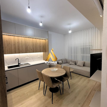 Green and White Minimalist House for Sale Facebook Post - 2025-10-21T102846.326.png