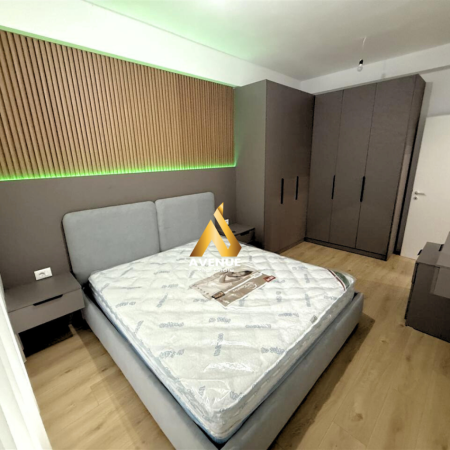 Green and White Minimalist House for Sale Facebook Post - 2025-10-21T102803.956.png