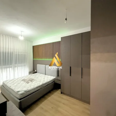 Tirane, jepet me qera apartament 1+1+Ballkon Kati 7, 68 m² 500 € (pasho hysa)