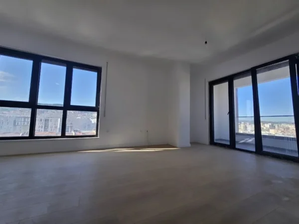 Tirane, shitet apartament 3+1 , 123 m² 355.000 € (prane stadiumit dinamo ne fiilim te komunes parisit)