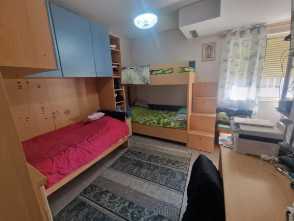 Tirane, shitet apartament 3+1 Kati 6, 134 m² 147.500 € (Fresk)