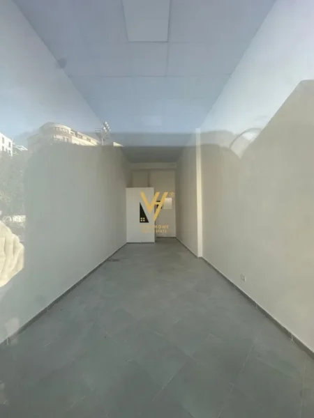 Tirane, jepet me qera dyqan Kati 0, 30 m² 1.500 € (GENER 2, RRUGA E KOSOVAREVE)