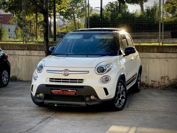 Tirane, shes makine Fiat 500 L Benzin, e bardhë automatik Klima 151.000 km 7.200 €