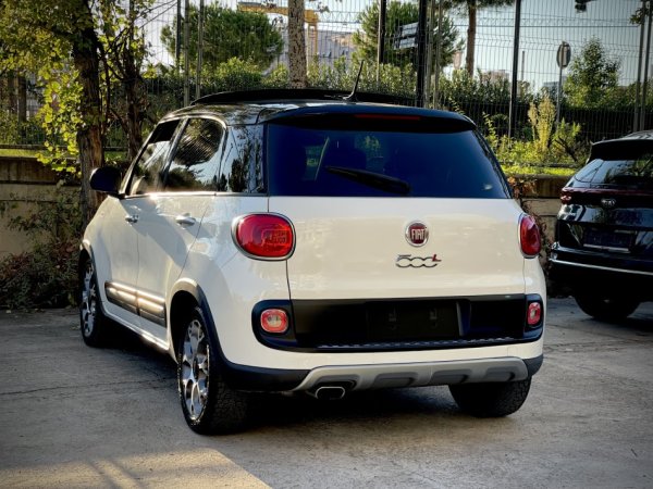 Tirane, shes makine Fiat 500 L Benzin, e bardhë automatik Klima 151.000 km 7.200 €