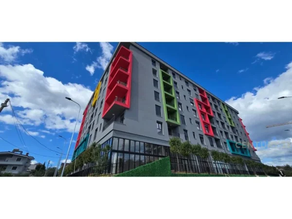 Tirane, shitet apartament 1+1 Kati 5, 78 m² 85.000 € (Paskuqan)