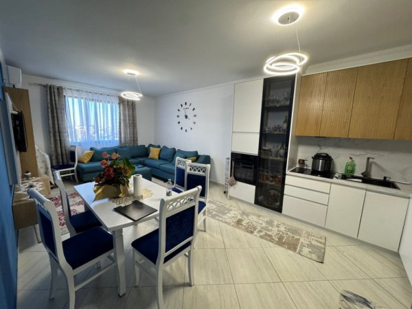 Durres, shitet apartament 2+1 Kati 8, 120 m² 135.000 € (Shkozet)