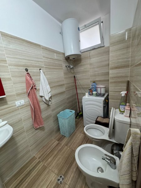 Durres, shitet apartament 2+1 Kati 8, 120 m² 135.000 € (Shkozet)
