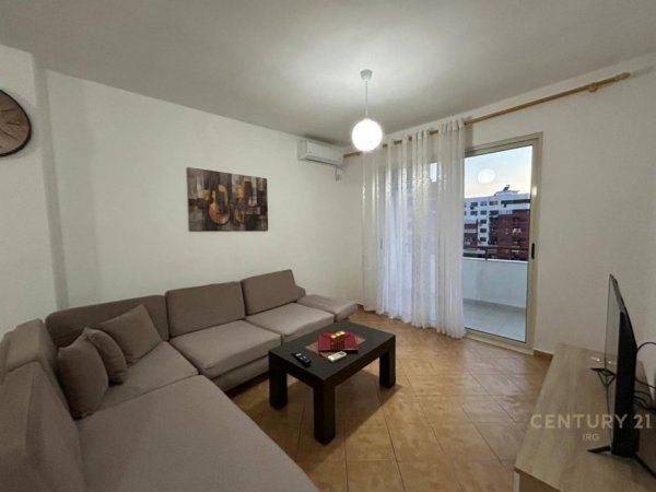 Tirane, jepet me qera apartament 2+1 Kati 7, 101 m² 550 € (Astir)