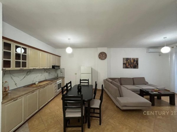 Tirane, jepet me qera apartament 2+1 Kati 4, 80 m² 550 € (Astir)