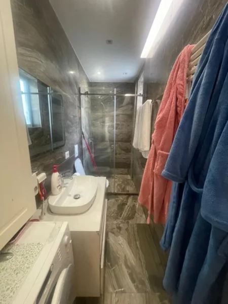 Tirane, shitet apartament 2+1+Ballkon Kati 4, 96 m² 188.000 € (Kodra e Diellit)