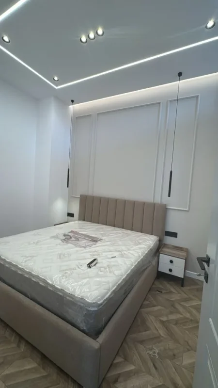 Tirane, jepet me qera apartament 1+1+Ballkon Kati 1, 90 m² 800 € (KODRA E DIELLIT)
