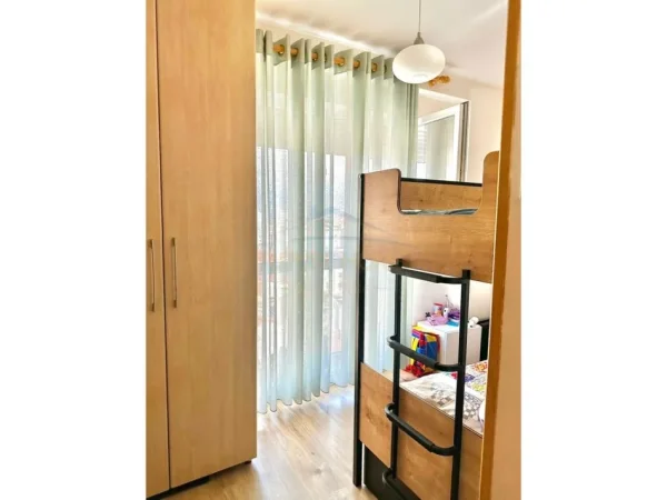 Tirane, shitet apartament 2+1 Kati 10, 68 m² 175.000 € (Kompleksi Magnet, Rruga Ndre Mjeda)