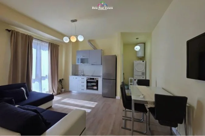 Tirane, jepet me qera garsonier 1+1 Kati 2, 46 m² 680 € (prane Karburant Kastratit)
