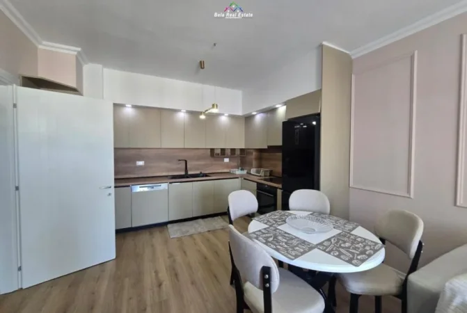 Tirane, jepet me qera apartament 2+1+Ballkon Kati 4, 100 m² 650 € (Kompleksi Vila L-2021)