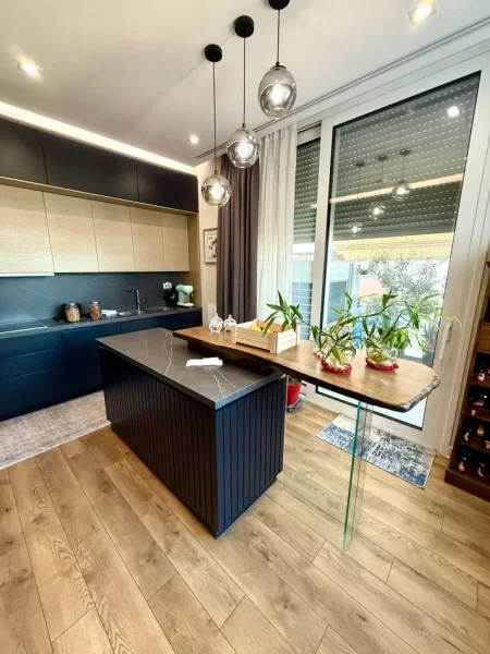 Tirane, shes apartament+verande | Penthouse 3+1+Aneks+Ballkon , 261 m² (Kopshti Botanik)