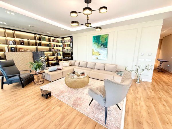 Tirane, shes apartament+verande | Penthouse 3+1+Aneks+Ballkon , 261 m² (Kopshti Botanik)