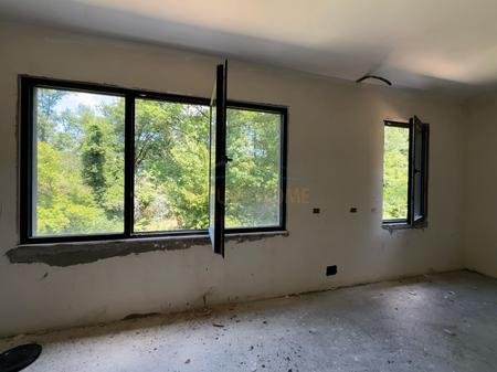 Tirane, shitet apartament 2+1 Kati 5, 130 m² 221.000 € 