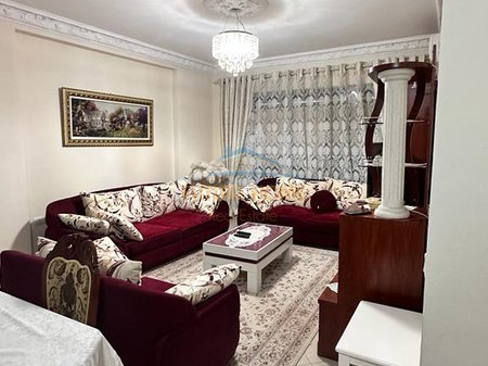 Tirane, jepet me qera apartament 2+1 Kati 5, 110 m² 500 € 