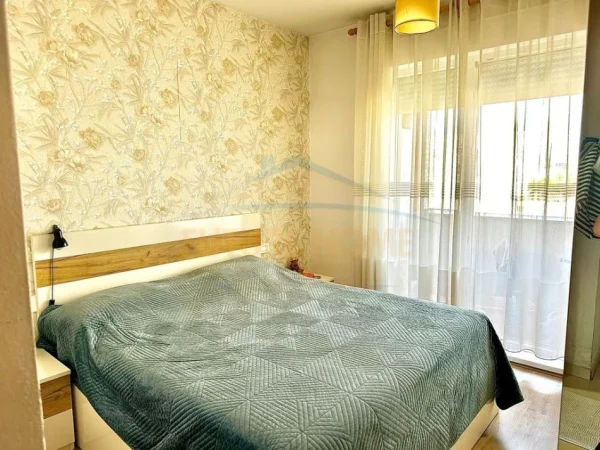 Shqiperi, shitet apartament 2+1+Ballkon Kati 10, 68 m² 169.000 € (21 DHJETORI)