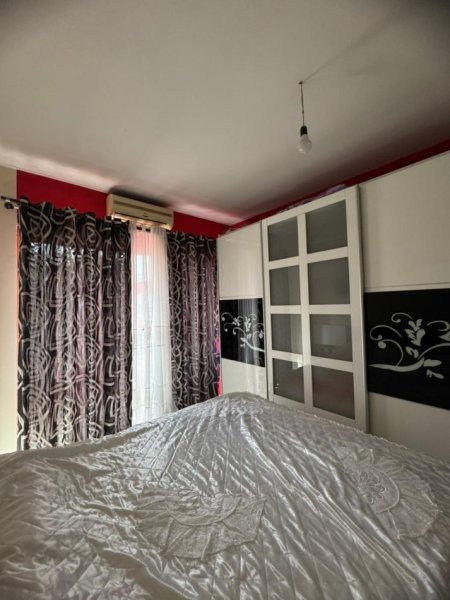 Tirane, jepet me qera apartament 2+1+Ballkon Kati 7, 90 m² 550 € (Astir)