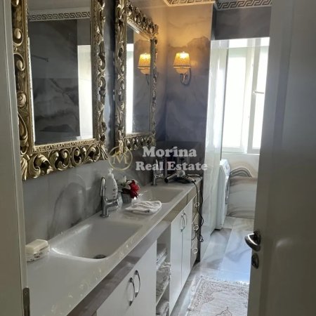 Tirane, shitet apartament 3+1 Kati 3, 128 m² 290.000 € (Rruga Robert Shvarc)