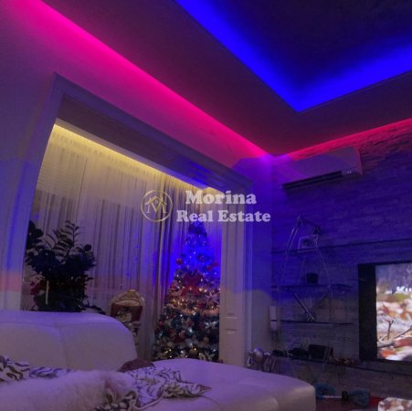 Tirane, shitet apartament 3+1 Kati 3, 128 m² 290.000 € (Rruga Robert Shvarc)